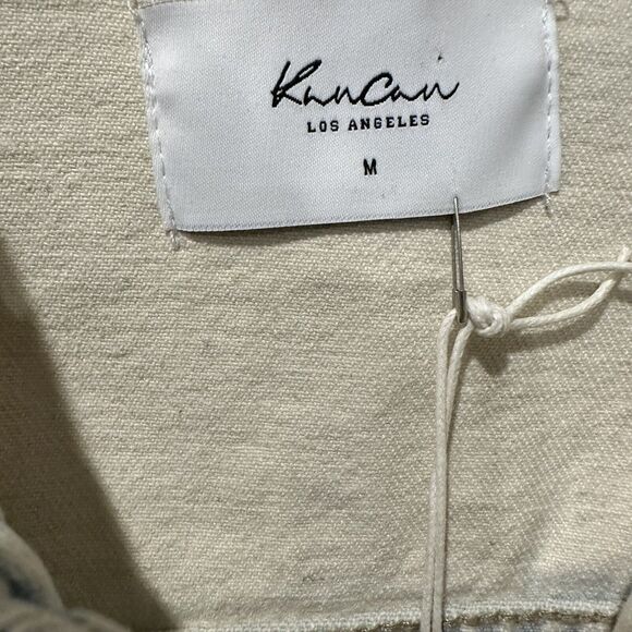 NWT’s Kancan Women’s Blue Acid Wash Denim Jean Jacket size Medium - Picture 3 of 6